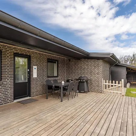 Dietke - 650m From The Sea By Interhome